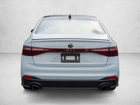Used 2025 Volkswagen Jetta GLI Autobahn FWD image 7