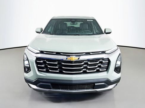New 2026 Chevrolet Equinox LT w/ Convenience Package II image 3