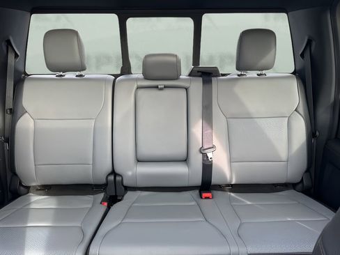 Used 2022 Ford F150 Lightning Lariat w/ Equipment Group 511A High image 13