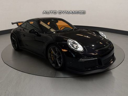 Used 2015 Porsche 911 GT3 RWD image 5