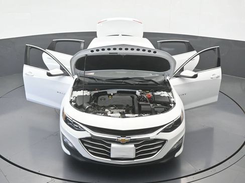 Used 2024 Chevrolet Malibu LT FWD image 68