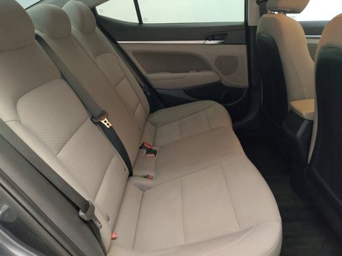 Used 2020 Hyundai Elantra SEL w/ Convenience Package (C2) FWD image 19