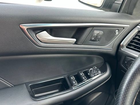 Used 2020 Ford Edge ST w/ Cold Weather Package AWD/4WD image 11