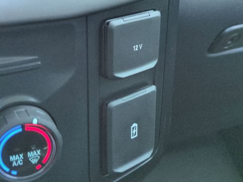 Used 2025 Ford F150 XL image 27