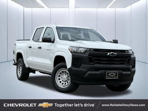 Used 2023 Chevrolet Colorado W/T w/ Safety Package RWD image 1