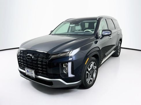 Used 2024 Hyundai Palisade Limited AWD/4WD image 3