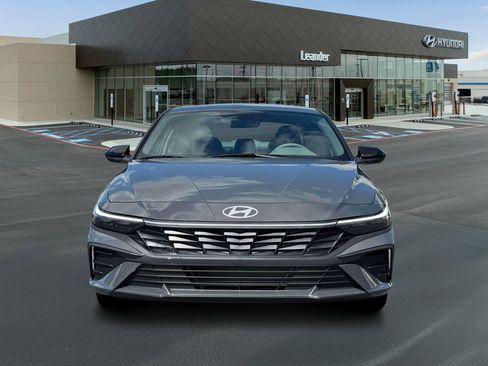 New 2026 Hyundai Elantra Sport image 12