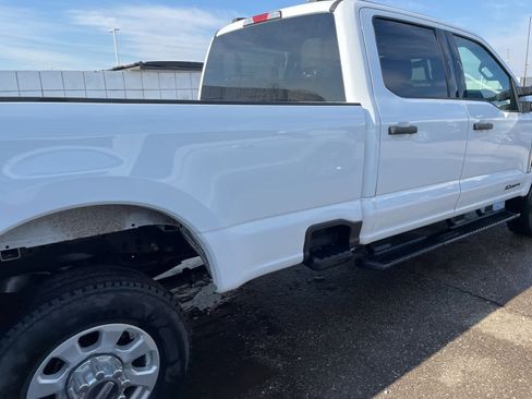Used 2024 Ford F350 XLT image 14
