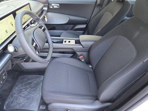 New 2025 Hyundai Ioniq 6 SE image 9