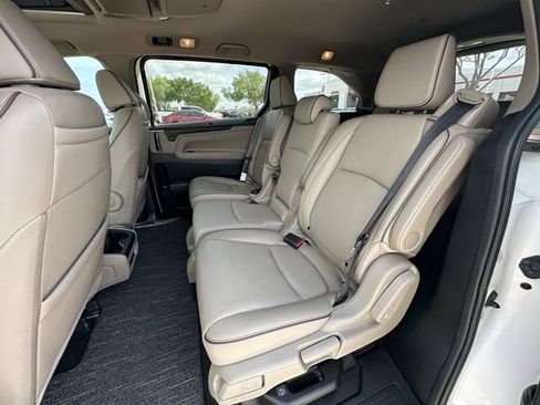 Used 2024 Honda Odyssey Elite image 29