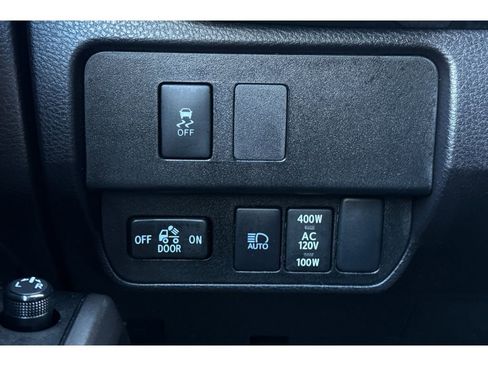 Used 2023 Toyota Tacoma 4x4 Double Cab image 28