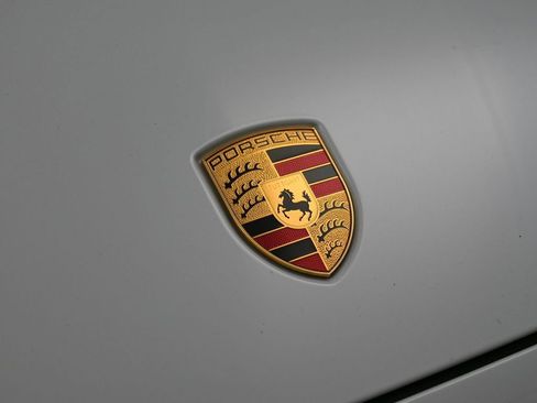 Certified 2024 Porsche Cayenne Coupe AWD/4WD image 13