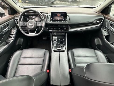 Certified 2023 Nissan Rogue SV w/ SV Premium Package image 32