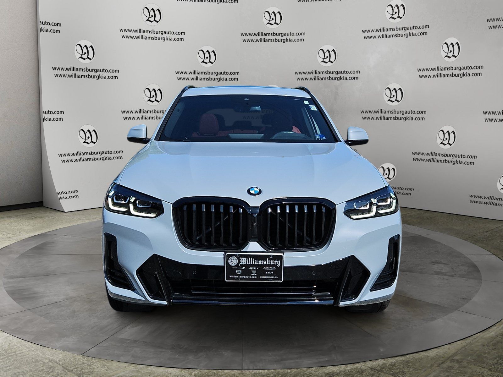 Used 2024 BMW X3 sDrive30i w/ Premium Package w/ZPA RWD image 8