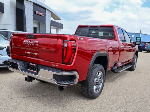 New 2026 GMC Sierra 3500 SLT image 3