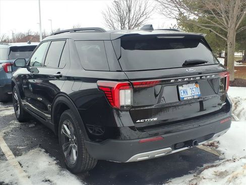 Used 2026 Ford Explorer Active w/ Active Comfort Package image 5