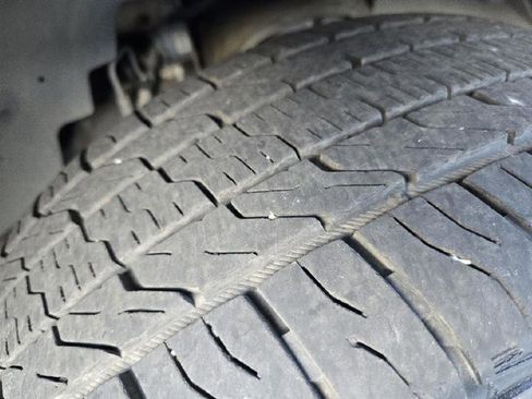 Used 2013 Cadillac Escalade ESV Luxury image 19