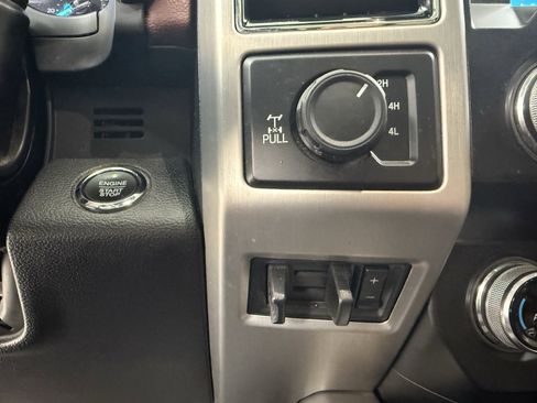 Used 2019 Ford F250 Platinum w/ Platinum Ultimate Package image 16