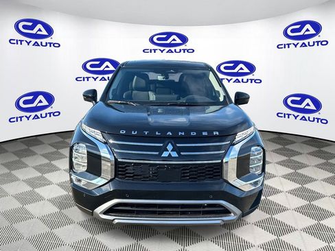 New 2026 Mitsubishi Outlander SE image 8