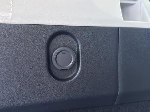 New 2026 Nissan Rogue SV AWD/4WD image 21