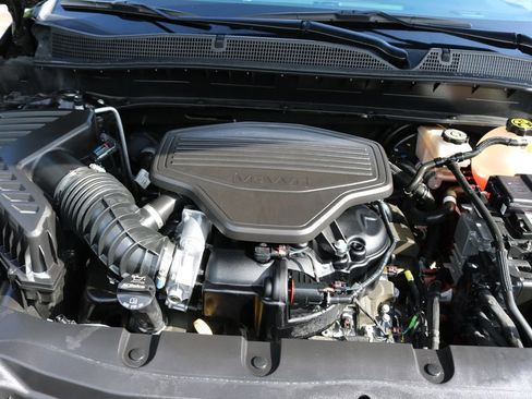 Used 2024 Chevrolet Blazer RS w/ Driver Confidence II Package image 10