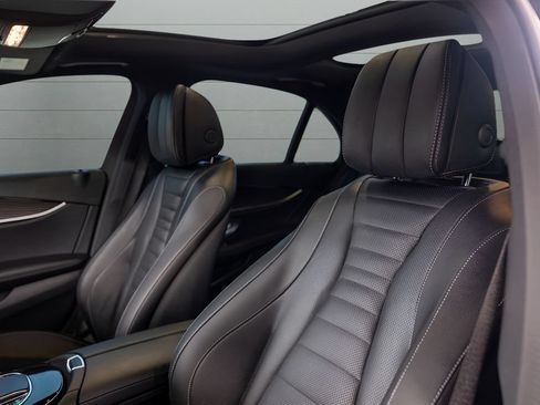 Used 2023 Mercedes-Benz E 450 4MATIC Sedan image 2