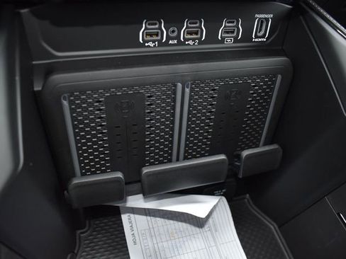 New 2026 RAM 2500 Limited image 33