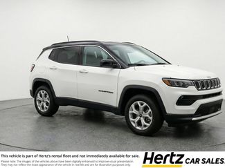 Used 2025 Jeep Compass Latitude video 1