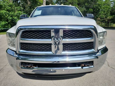 Used 2016 RAM 3500 Tradesman w/ Chrome Appearance Group RWD image 2
