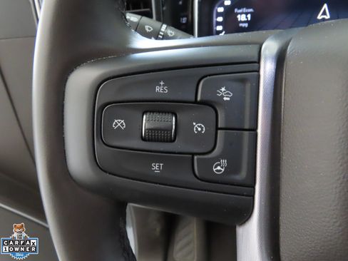 Used 2025 GMC Sierra 1500 SLT AWD/4WD image 13