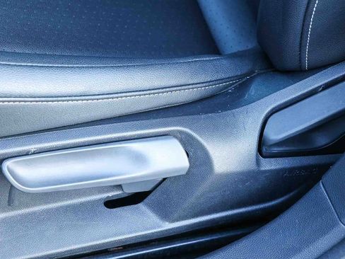 Used 2020 Volkswagen Jetta SEL image 29