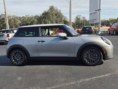 New 2026 MINI Cooper 2-Door Hardtop image 8