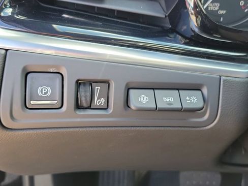 Certified 2025 Cadillac XT6 Premium Luxury w/ Platinum Package AWD/4WD image 27
