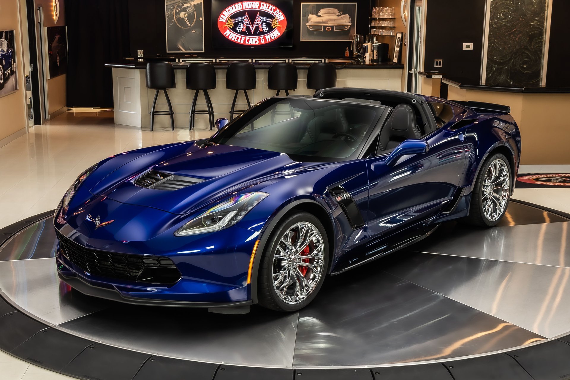 Used 2017 Chevrolet Corvette Z06 RWD image 6