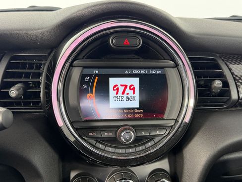 Used 2019 MINI Cooper S FWD image 22