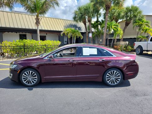 Used 2018 Lincoln MKZ Premiere FWD image 8