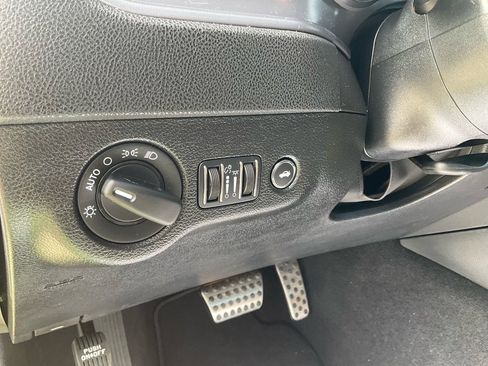 Certified 2023 Dodge Charger GT w/ Blacktop Package image 16