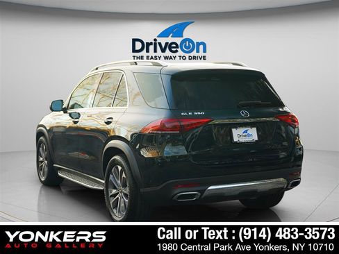 Used 2021 Mercedes-Benz GLE 350 4MATIC image 4