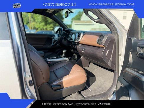 Used 2016 Toyota Tacoma Limited w/ Towing Package AWD/4WD image 15