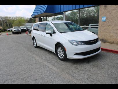 Used 2022 Chrysler Voyager LX