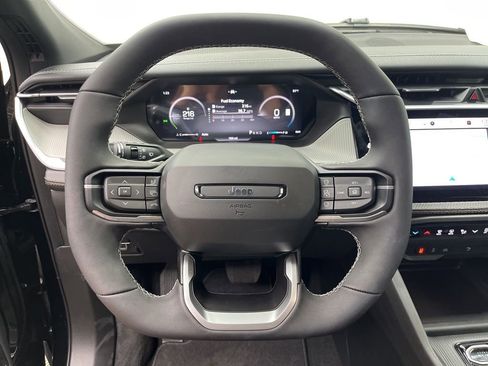 New 2026 Jeep Cherokee Limited AWD/4WD image 15
