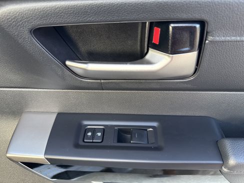 Used 2024 Toyota Tundra Limited image 36