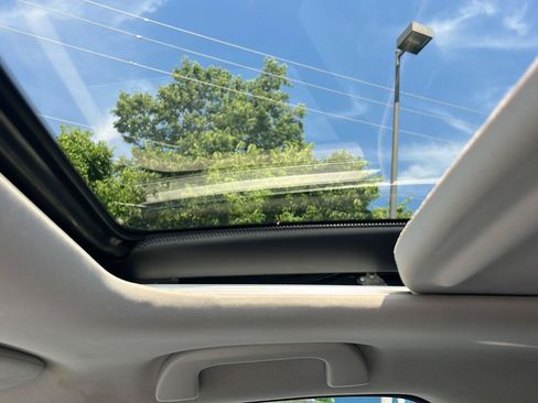 Used 2015 Honda CR-V EX-L image 19