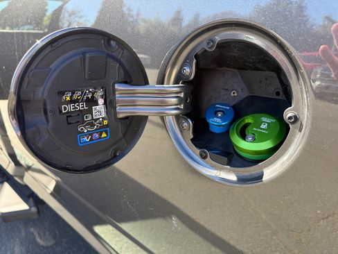 Used 2021 RAM 3500 Tradesman image 18