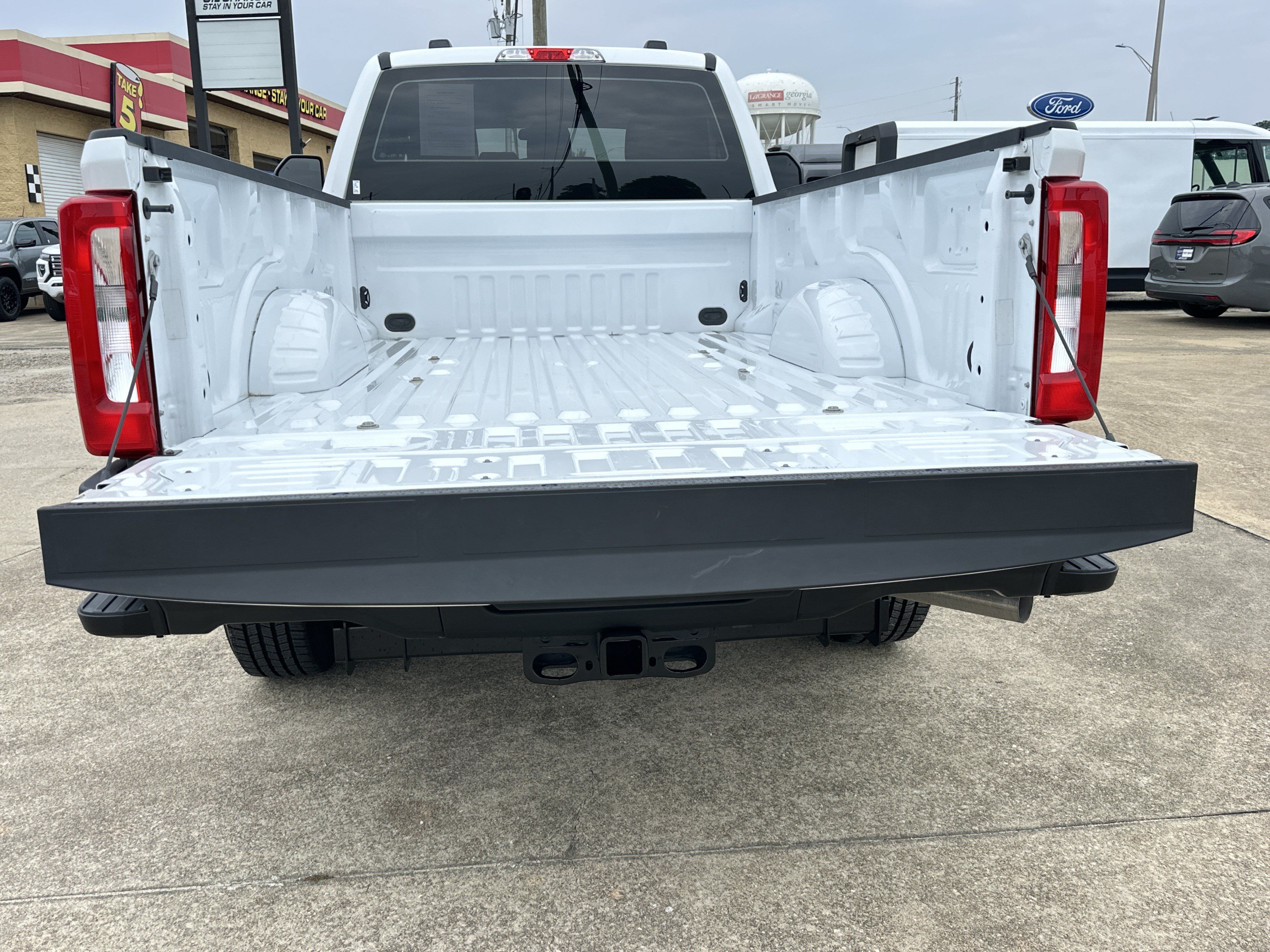 Used 2023 Ford F250 XL RWD image 18