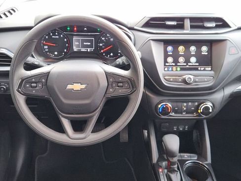 Used 2023 Chevrolet TrailBlazer LT image 23