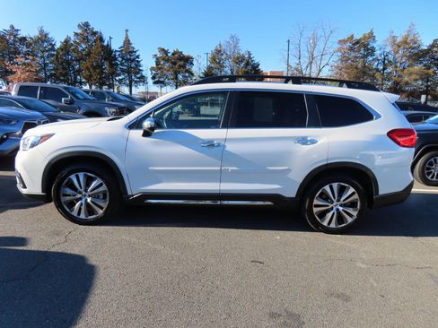 Used 2022 Subaru Ascent Touring image 7