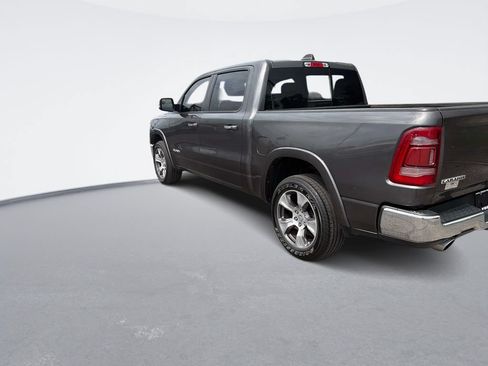 Used 2019 RAM 1500 Laramie AWD/4WD image 7
