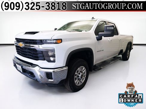 Used 2024 Chevrolet Silverado 2500 LT image 1