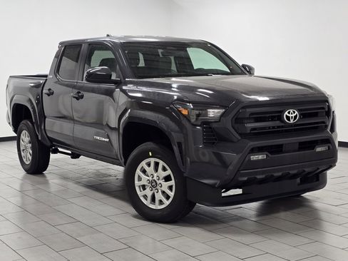 New 2026 Toyota Tacoma SR5 image 2